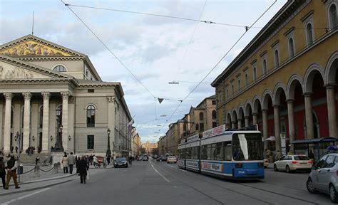 La Maximilianstrasse a Monaco di Baviera 